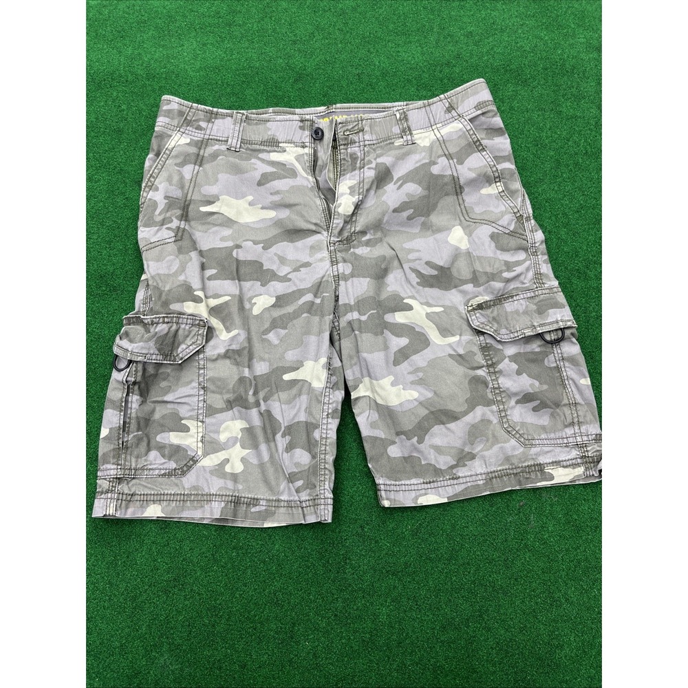Lee Extreme Motion Camo Cargo Shorts Mens Size 33